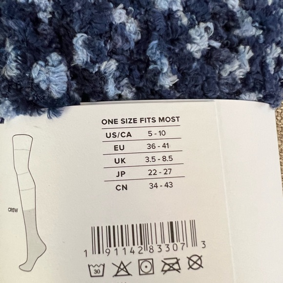 UGG Cozy Chenille Socks - Picture 4 of 4
